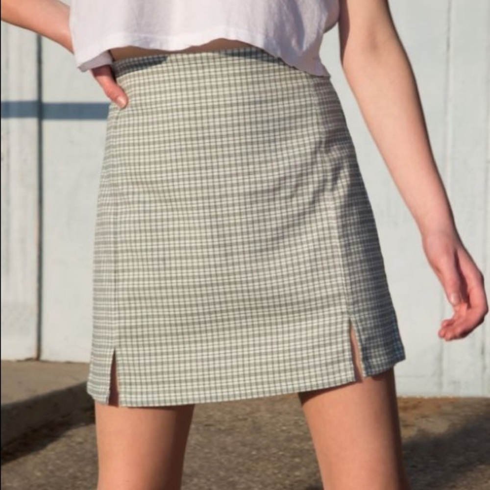Brandy Melville green cara skirt